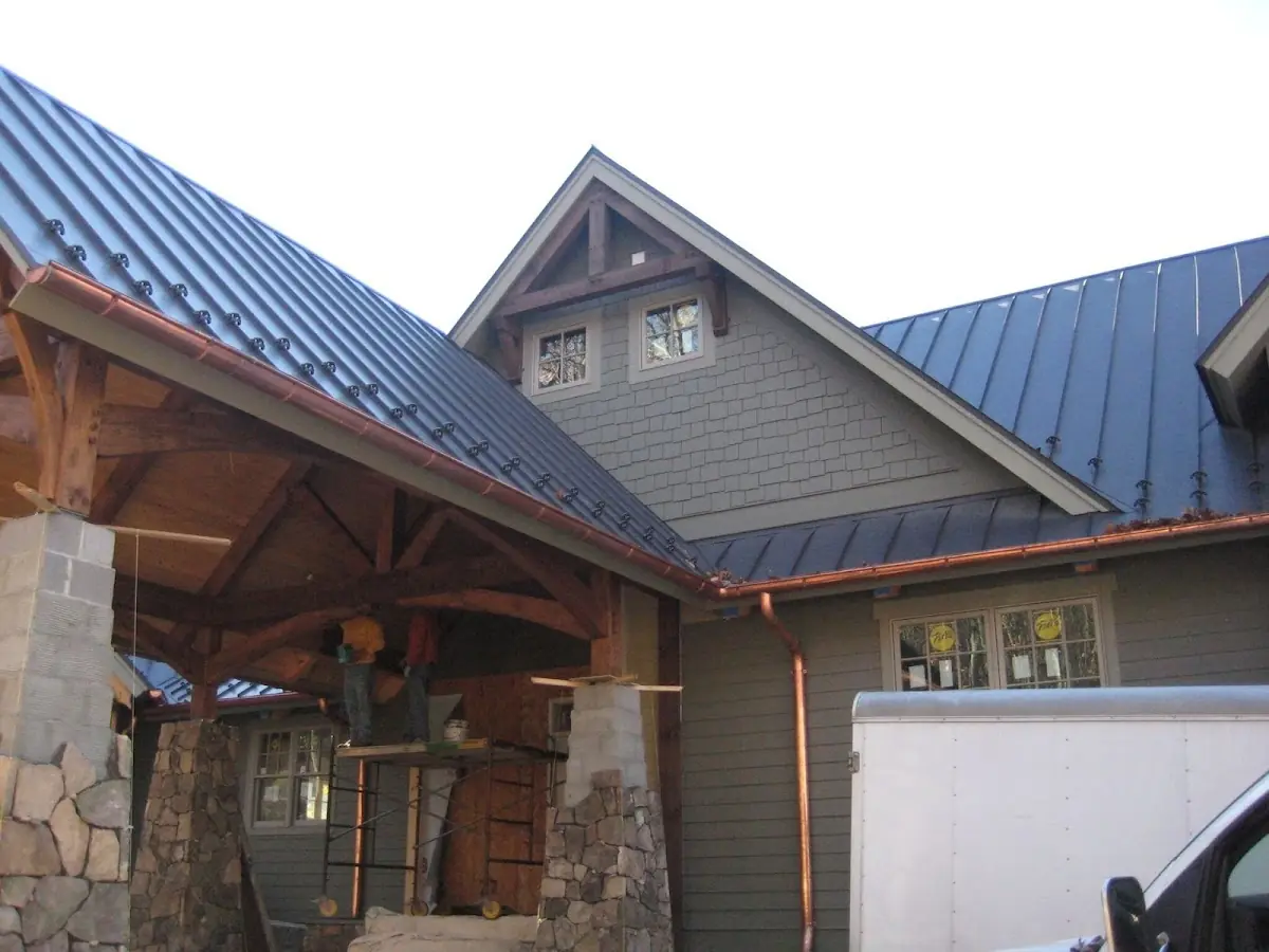 Craftsman Roofing team delivering quality roofing work in Clear Acres